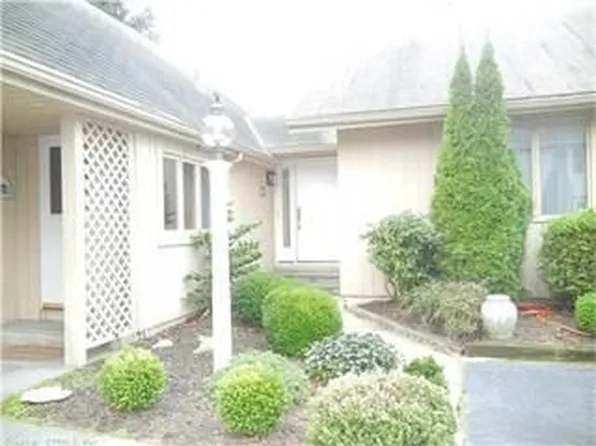 117 Seaside Ave, Guilford, CT 06437