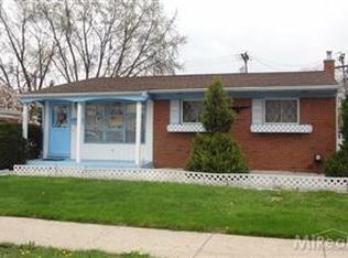 15700 E Thirteen Mile Rd, Roseville, MI