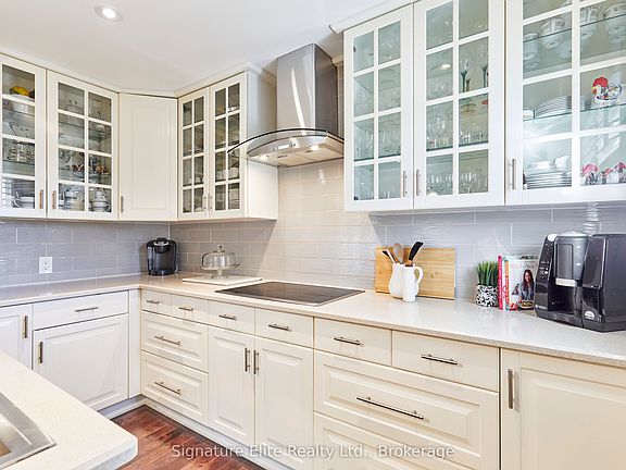 2nd image of 593A Scarlett Rd