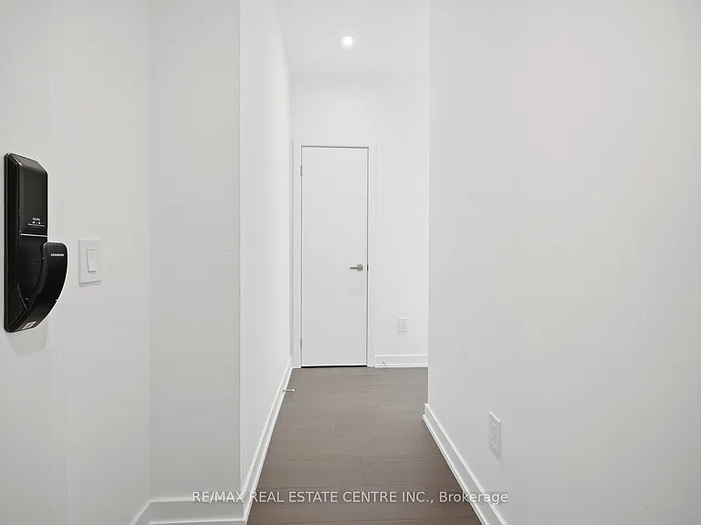28 Ann St #809 — Photo 5