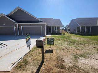 601 Bush Blvd, Three Rivers, MI 49093