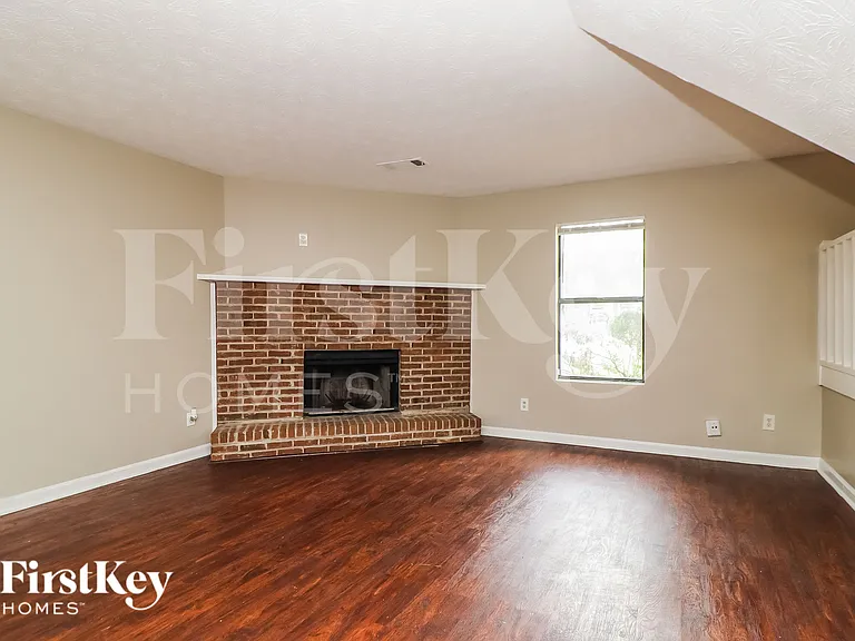3346 Clevemont Way — Photo 6