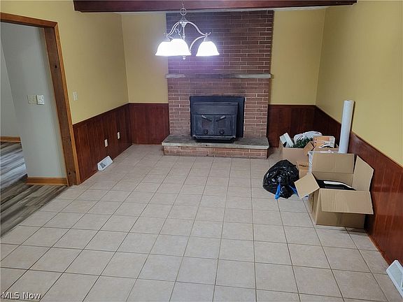 4th image of 1225 Catherine St