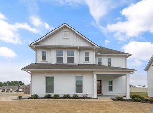 444 Summit Lakes Dr, Athens, AL 35613