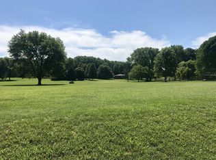 1384 Orchard Run Dr, Lebanon, OH 45036