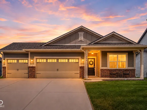 7264 Firestone Rd, Whitestown, IN 46075