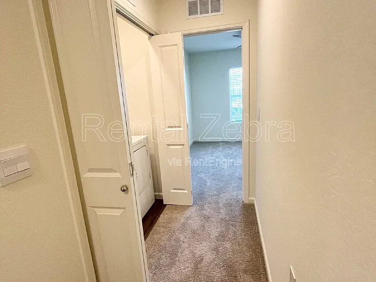 4064 Cinnabar Ct — Photo 12
