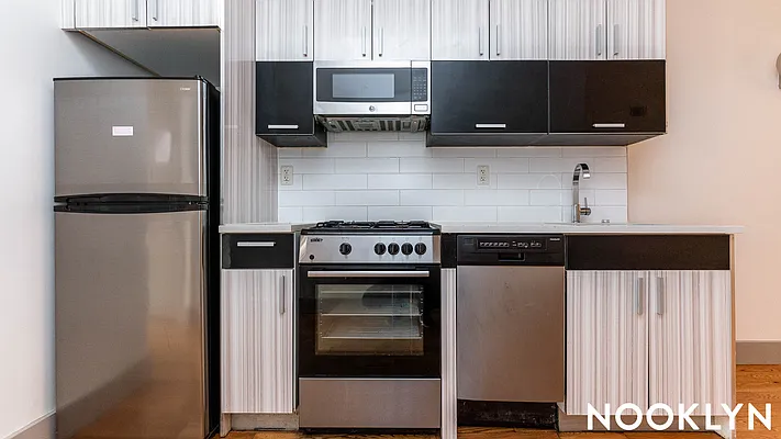 Rented by Nooklyn NYC LLC | media 19