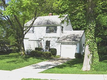 1st image of 1675 Beverly Hills Dr
