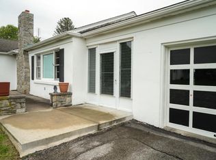 812 W 3rd Ave, Parkesburg, PA 19365