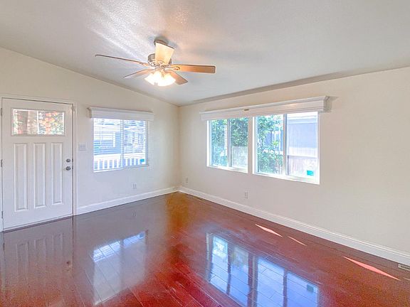 4th image of 3637 Snell Ave #412