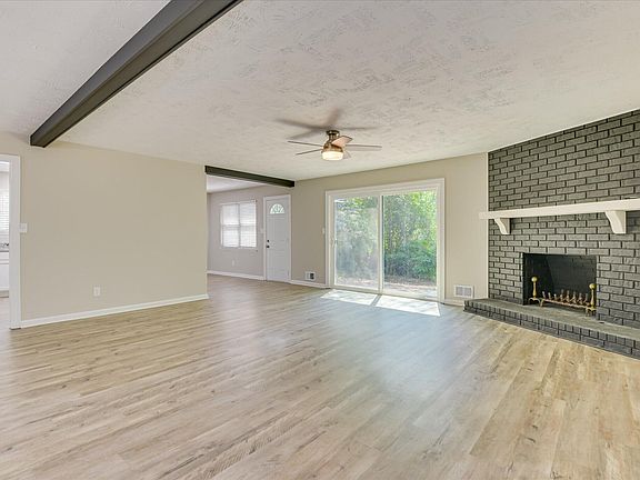 3rd image of 3339 Sugar Mill Road