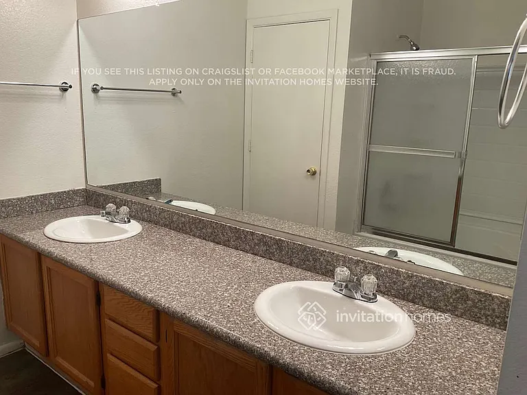 8632 W Townley Ave — Photo 8