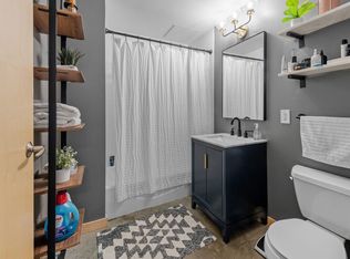 720 4th St N #112, Minneapolis, MN 55401