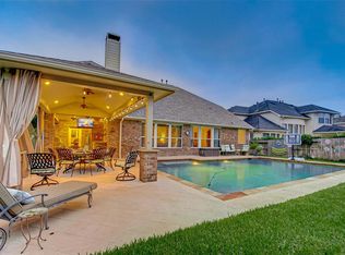 12115 W Allen Shore Dr, Cypress, TX 77433