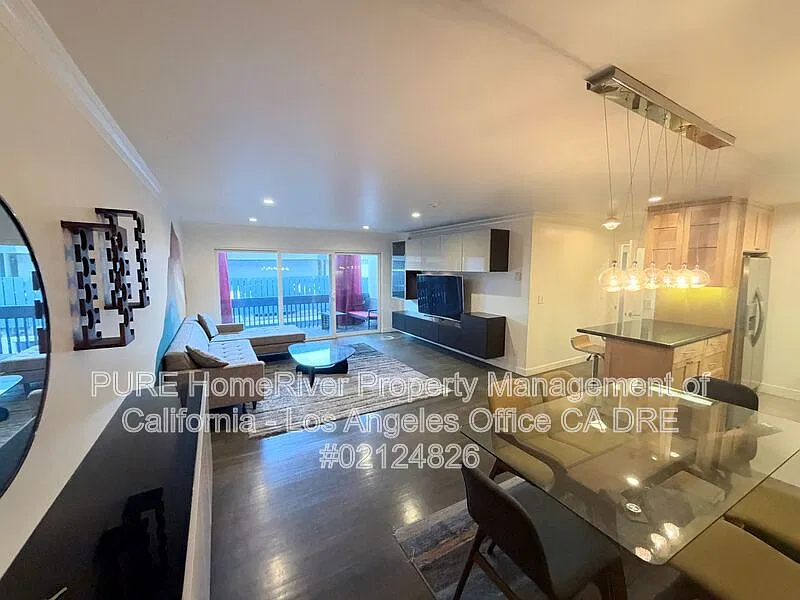 1 bed, 1.0 bath, 669 sqft, $2,995 — Photo 1