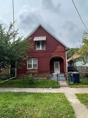 222 Whittemore St Photo 1