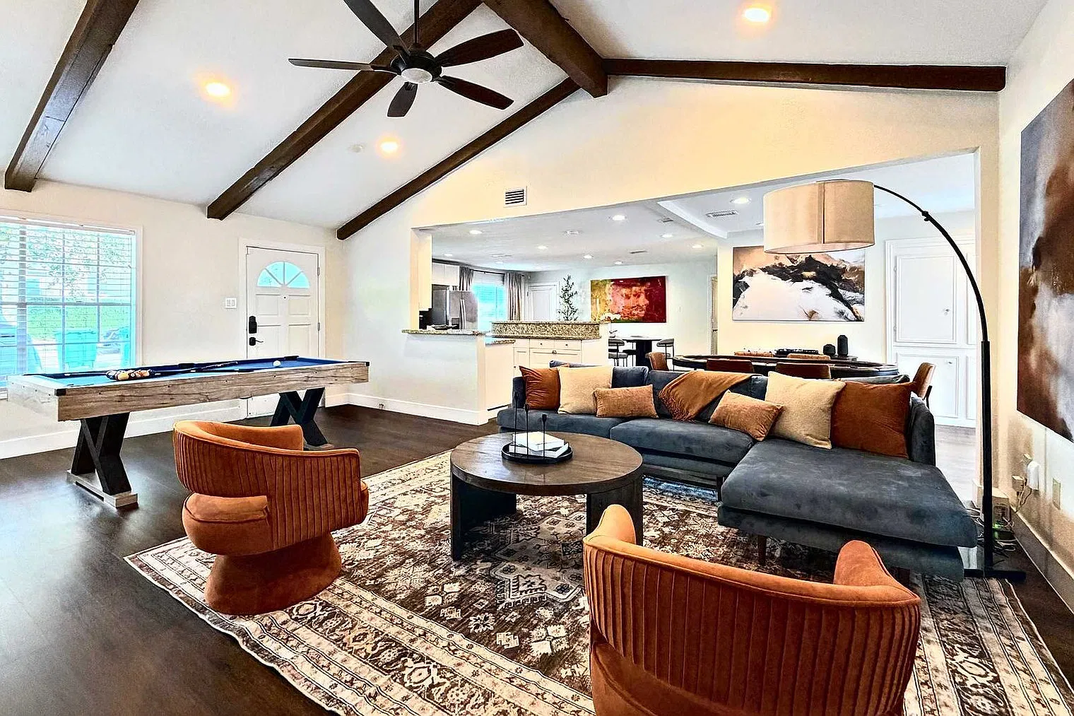3 bed, 2.0 bath, 1797 sqft, $6,200 — Photo 1