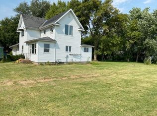 200 7th St, Kensett, IA 50448