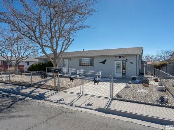 911 Warwick Ave, Fallon, NV 89406