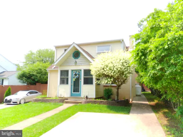 191 W 8th St, Pennsburg, PA 18073