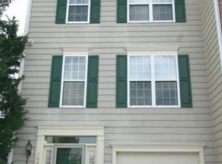 109 Goldsworth Ter SW, Leesburg, VA 20175