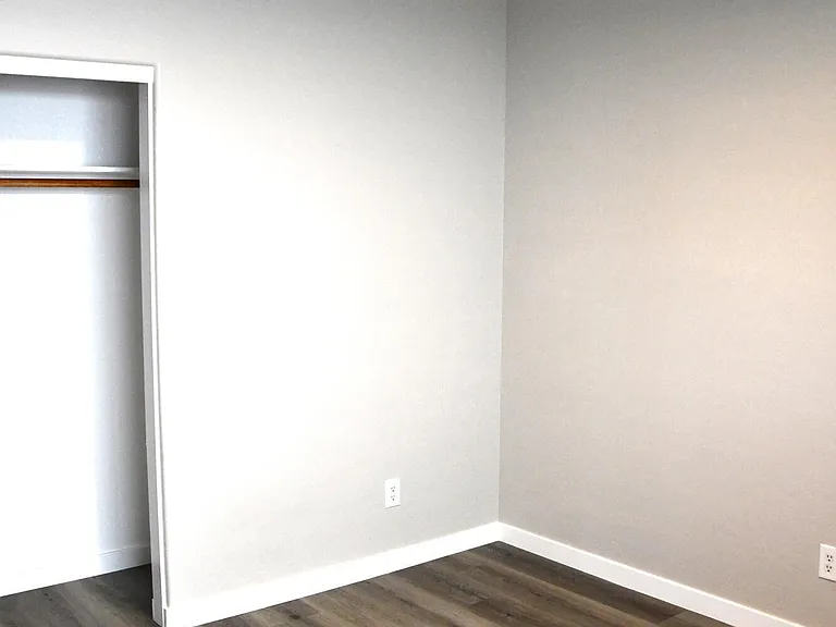 8787 W Gardenia Ave — Photo 3