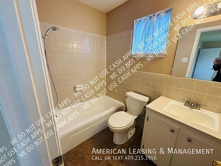 4417 Willowglen St — Photo 16