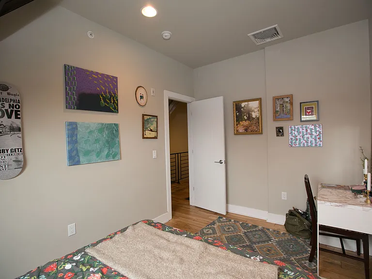2701 W Girard Ave #12 — Photo 18