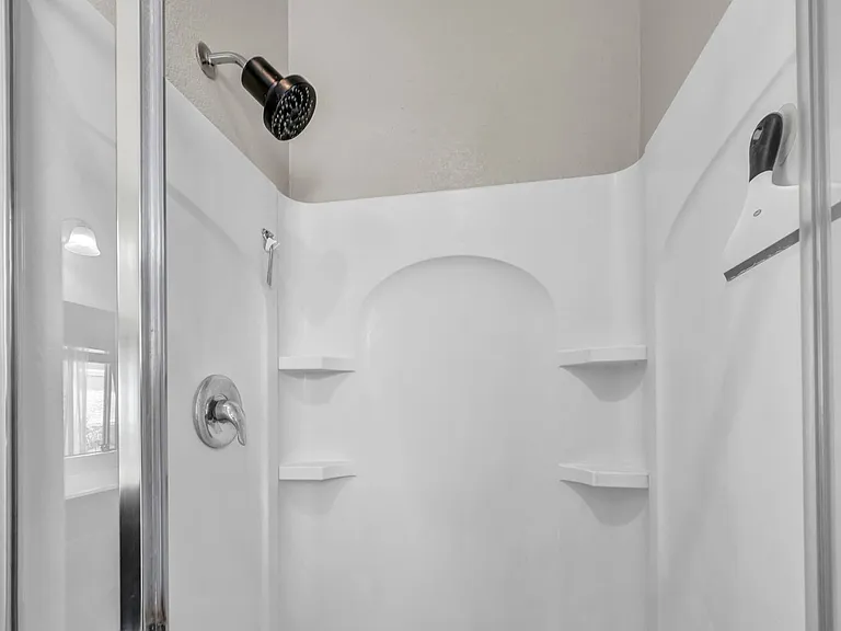 6777 Byron Bay Ct — Photo 14