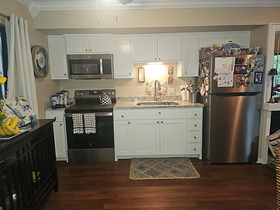 2nd image of 197 Holly Hill Cir #134G