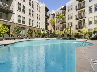 Cirrus Redwood City, Redwood City, CA 94061