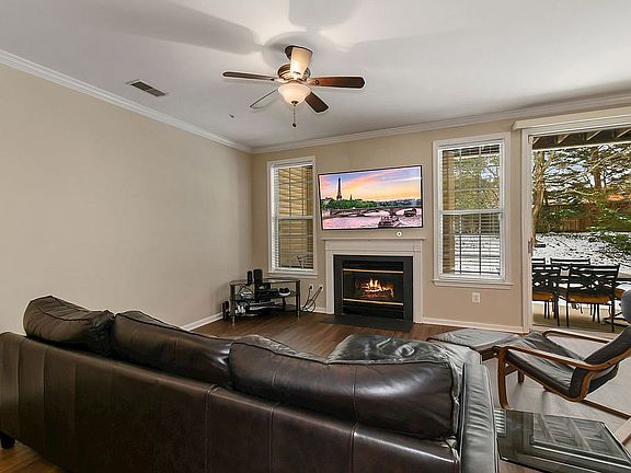 2nd image of 6994 Ellingham Cir Unit A