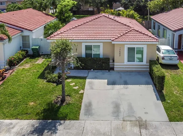 17543 SW 142nd Ct, Miami, FL 33177