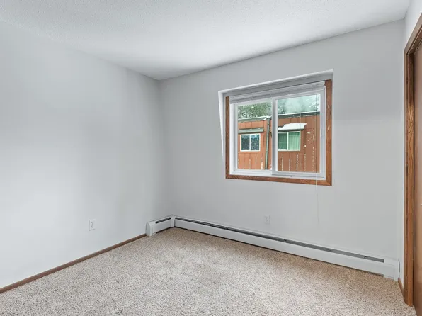 925 West Branch St, 925 W Branch St #5, Princeton, MN 55371