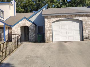 8510 Stonebridge APT 2, San Antonio, TX 78240