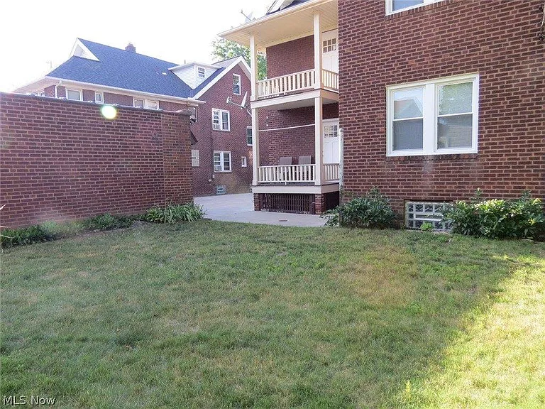 13513 Clifton Blvd #3 — Photo 20