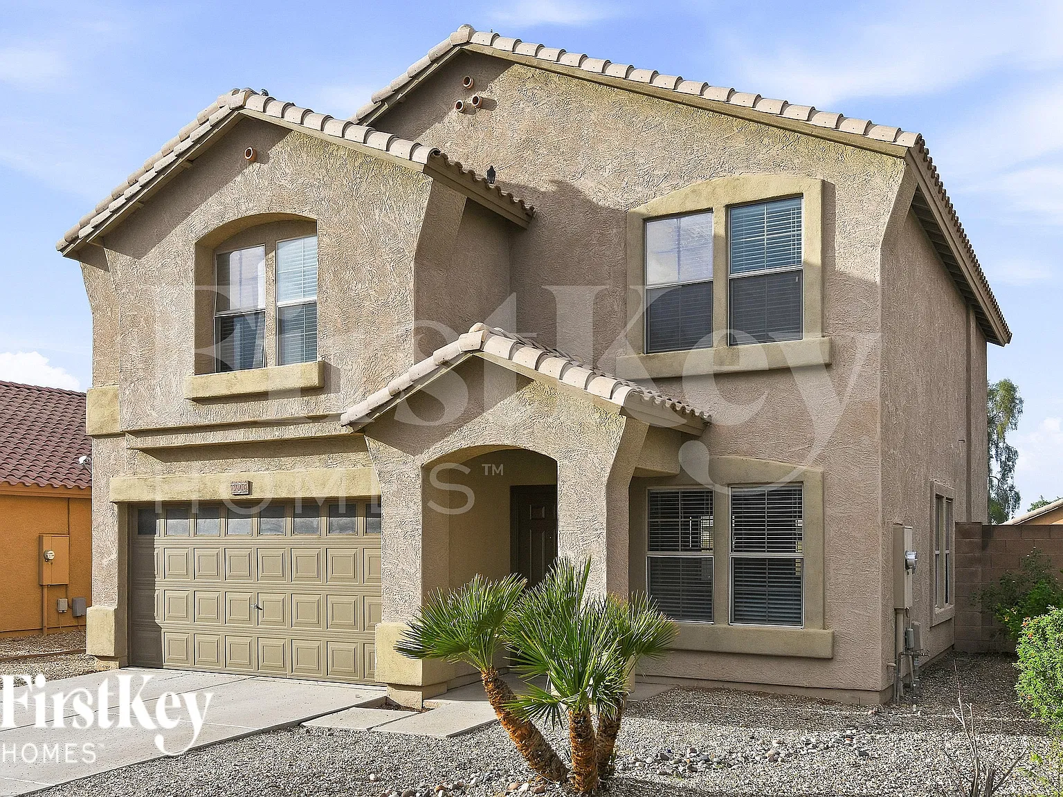 3 bed, 2.5 bath, 2524 sqft, $2,140 — Photo 2