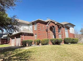 4745 Great Divide Dr, Fort Worth, TX 76137