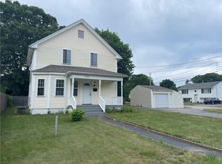 3539 W Shore Rd, Warwick, RI 02886