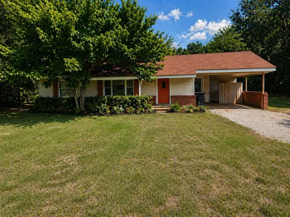 117 N Greer Blvd, Pittsburg, TX 75686