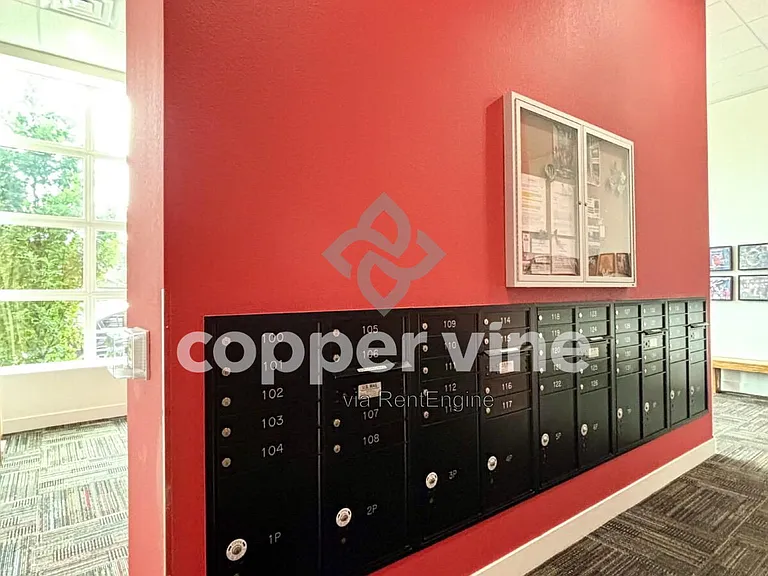 3500 S Corona St #202 — Photo 21