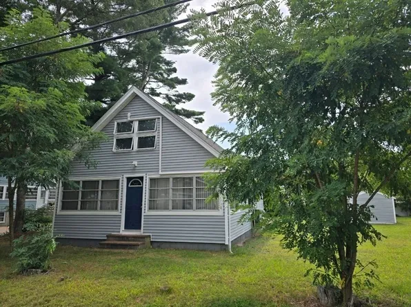 43 Shore Ave, Wareham, MA 02571