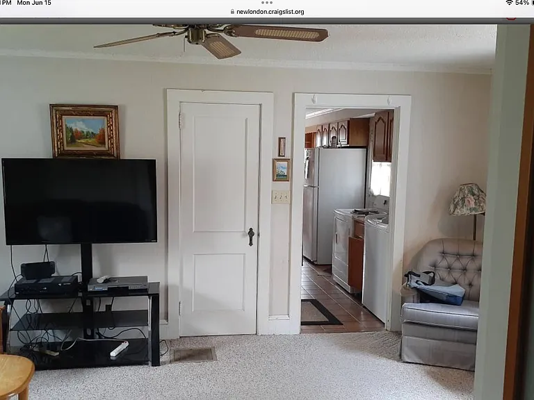 1074 Storrs Rd — Photo 7
