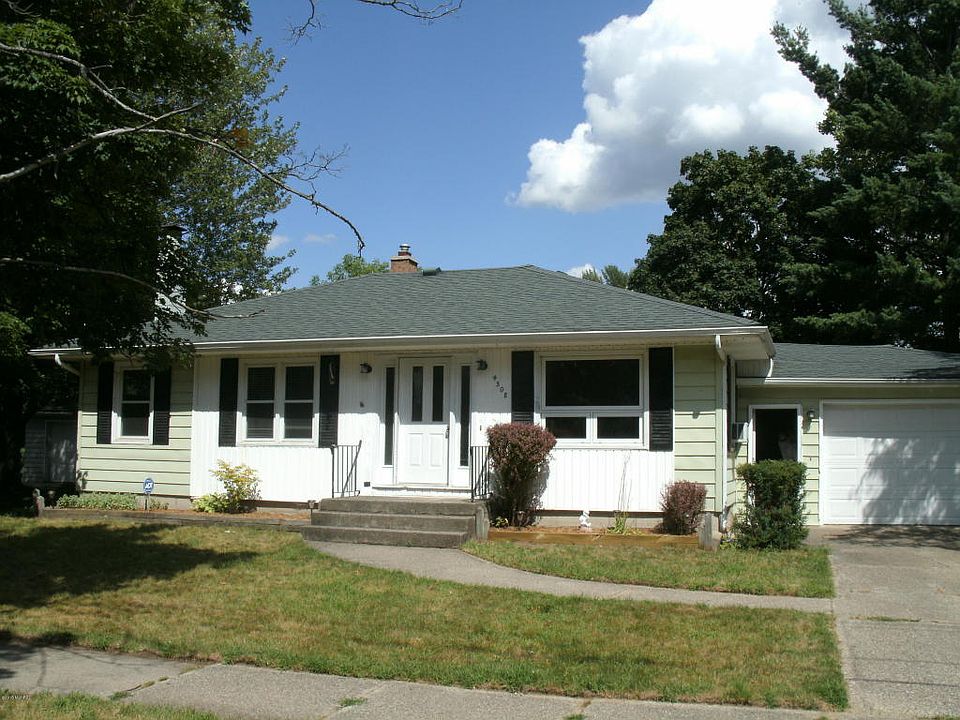 1st image of 4508 Blaine Ave SE