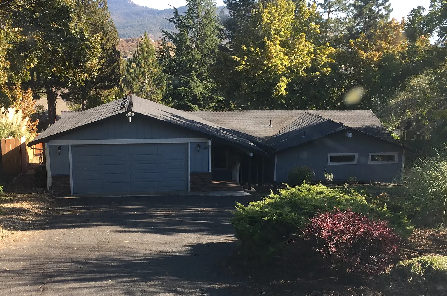1616 Stardust Way photo 1
