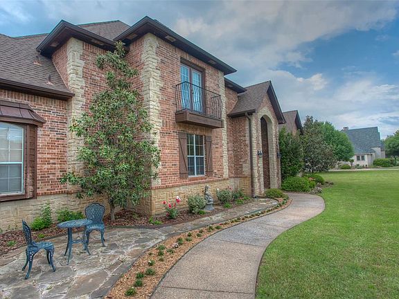 4th image of 134 Waggoner Ct