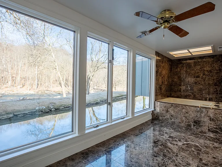 15 Brandywine Falls Rd — Photo 32
