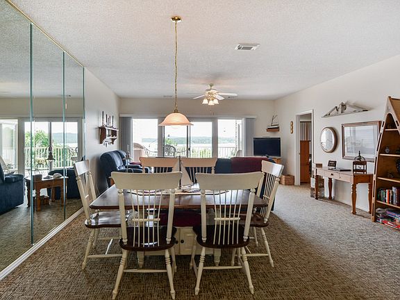 Lovely Open Floor Plan