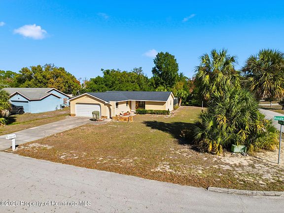 5th image of 7410 Dundee Ct